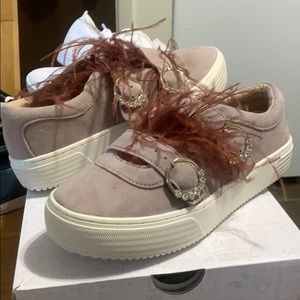 Beige Zara fur shoe size 7.5 Women